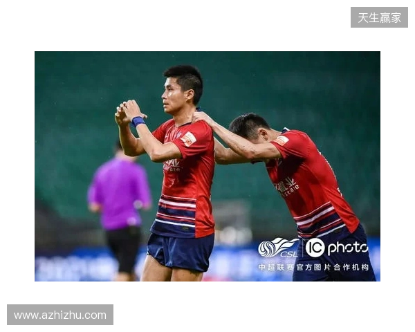 黄希扬：若不影响中超备战也有时间的话，还是想踢一踢“渝超”